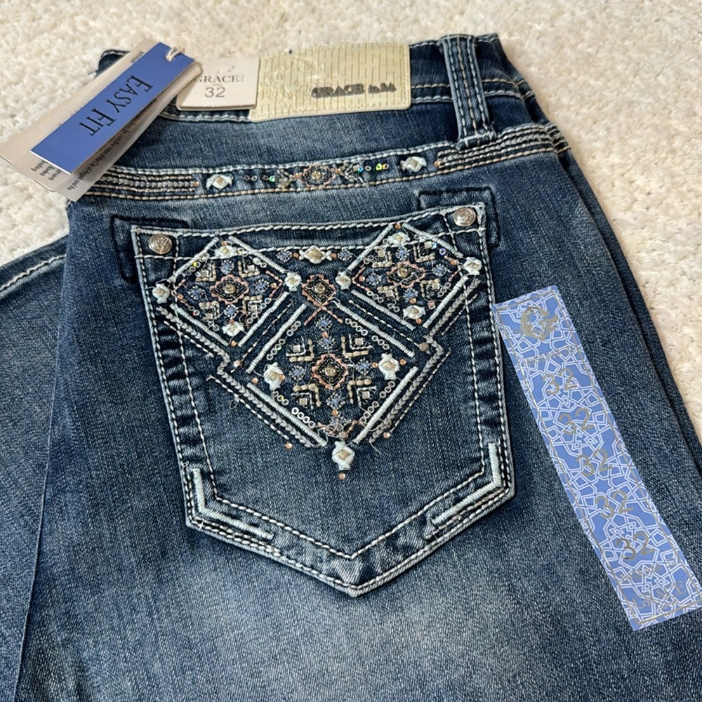 Grace in LA Jeans